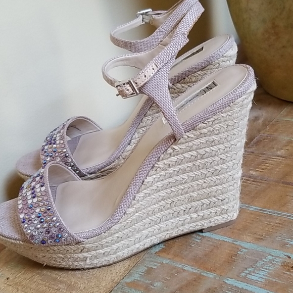 INC 🍑Peach Wedge Sandal - SZ 10 - Picture 6 of 11